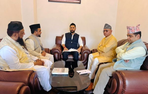 सामाजिक सद्भाव कायम गराउन धार्मिक अगुवासँग रवि लामिछानेको संयुक्त संवाद