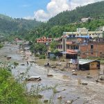 पृथ्वी राजमार्गको गल्छी–बैरेनीखण्डमा यातायात सञ्चालन, तीन स्थानमा लेदो हटाउने कार्य जारी